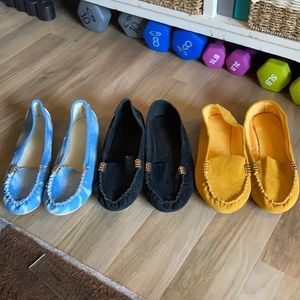 Super comfortable bundle of 3 flexible loafers